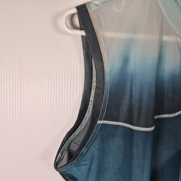 NWT Nike Women's Blue X Norblack Norwhite Dri-Fit Printed Tank Top Size XL - Picture 4 of 12